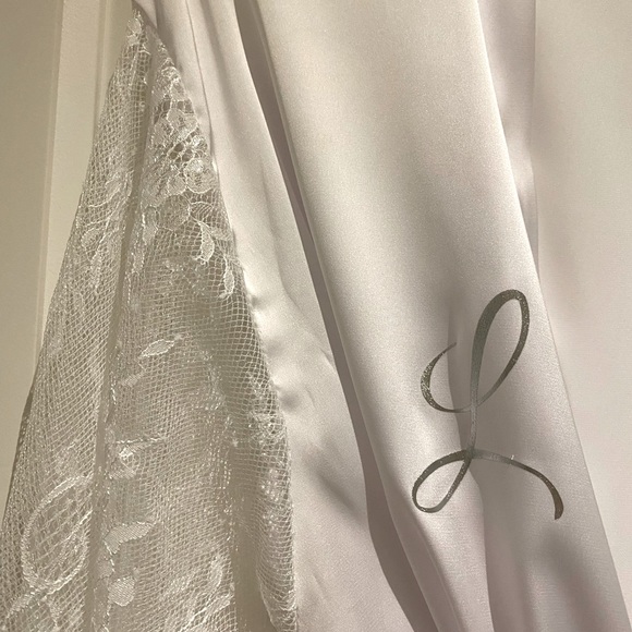 Custom satin bride robe with lace detail - Picture 2 of 4